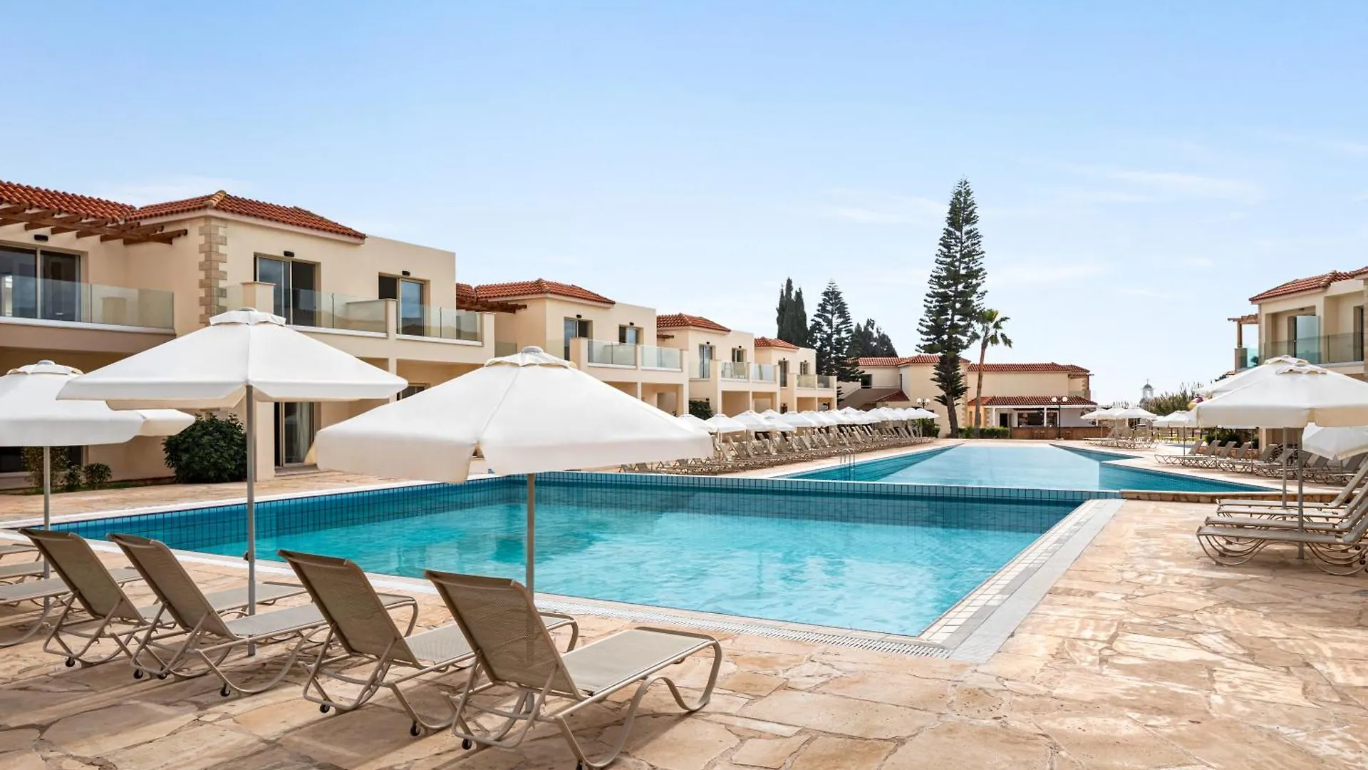 Ramada Hotel & Suites By Wyndham Αγία Νάπα